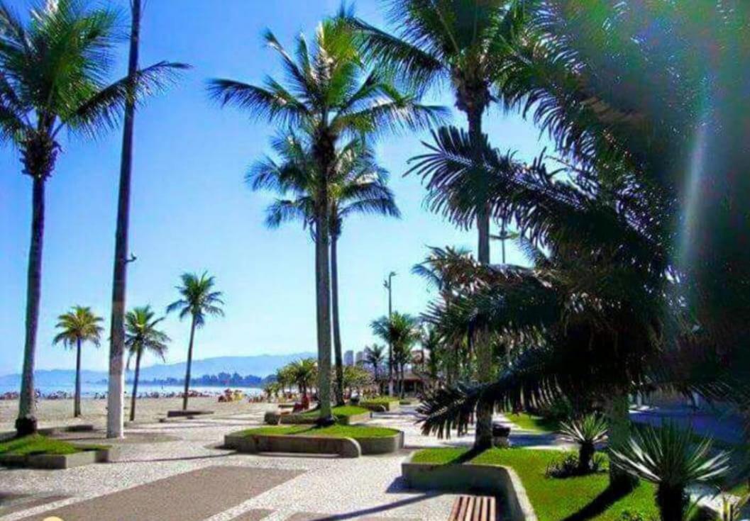 Praia Grande Canto Do Forte Esterno foto